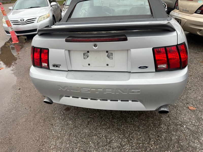 Ford Mustang GT convertible 2000 Ford Mustang GT convertible 2000