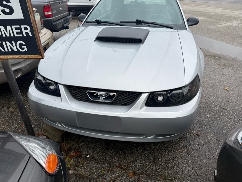 Ford Mustang GT convertible 2000 Ford Mustang GT convertible 2000