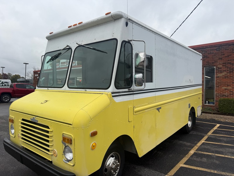 Chevrolet P30  1983 Chevrolet P30  1983