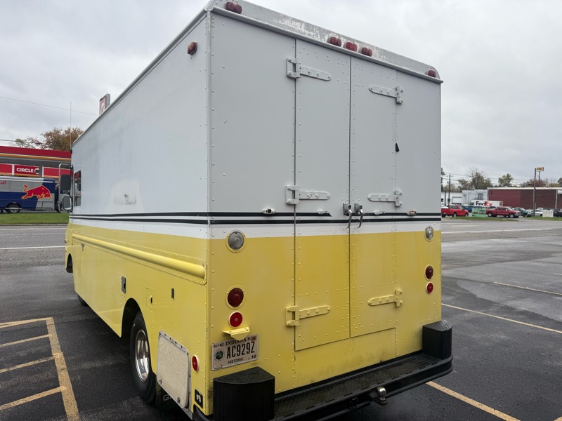 Chevrolet P30  1983 Chevrolet P30  1983