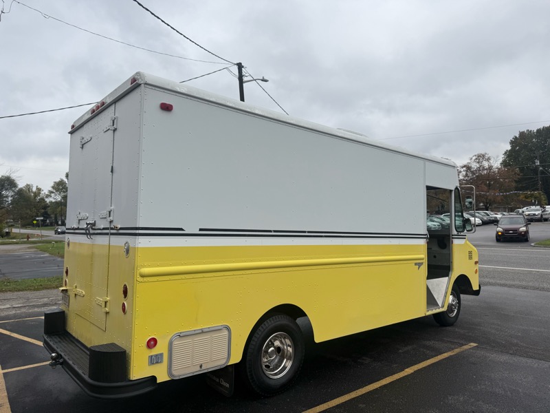 Chevrolet P30  1983 Chevrolet P30  1983