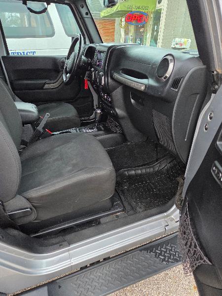 Jeep Wrangler Sport 4WD 2016