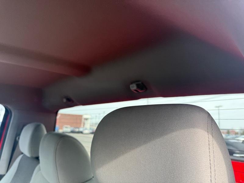 Ford F-150 2WD Reg Cab 122.5" XL 2017