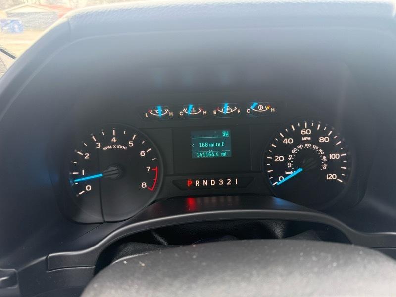 Ford F-150 2WD Reg Cab 122.5" XL 2017