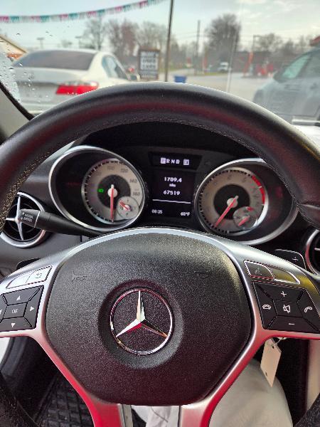 Mercedes-Benz SLK SLK250 2012