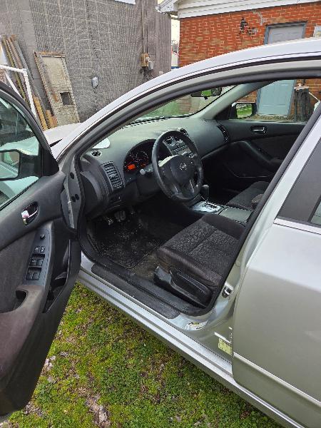 Nissan Altima 2.5 S 2011