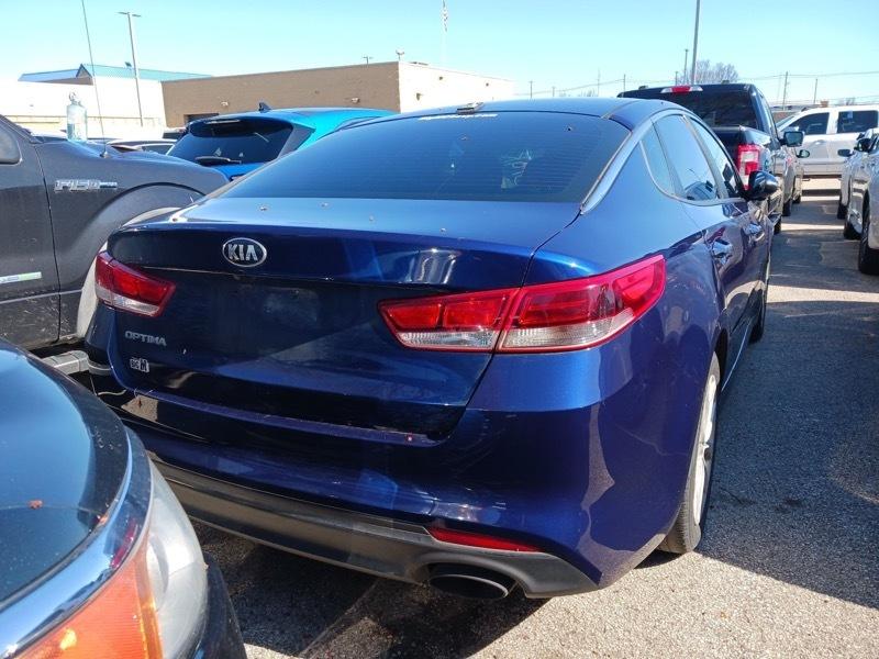 Kia Optima LX 2017