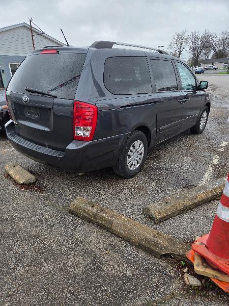 Kia Sedona LX LWB 2014