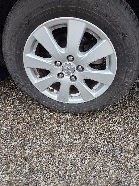 Toyota Camry Base 6-Spd AT 2011