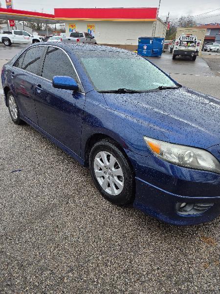 Toyota Camry Base 6-Spd AT 2011