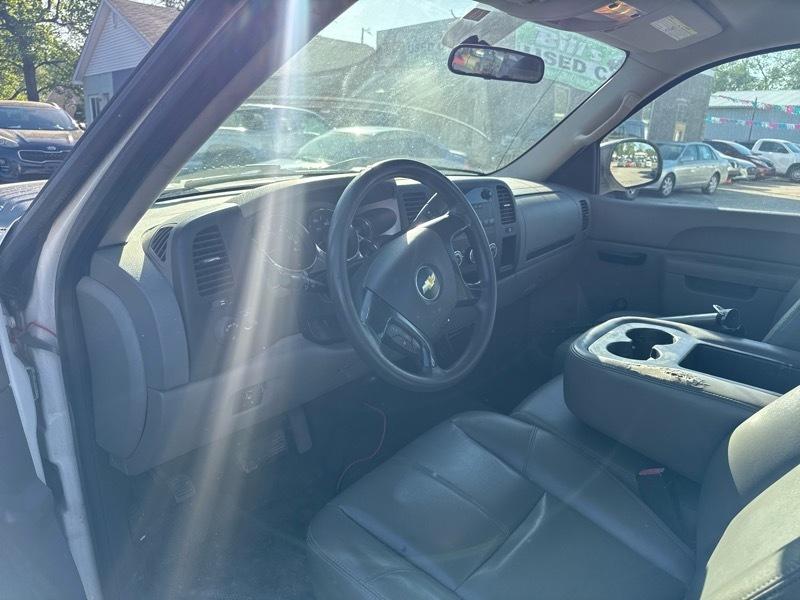 Chevrolet Silverado 2500HD Work Truck Long Box 2WD 2012