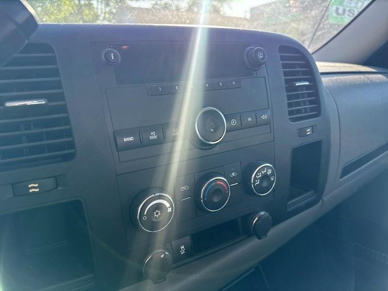Chevrolet Silverado 2500HD Work Truck Long Box 2WD 2012