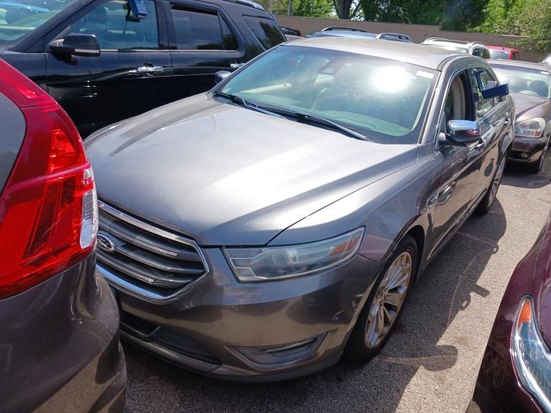 Ford Taurus 4dr Sdn Limited AWD 2013