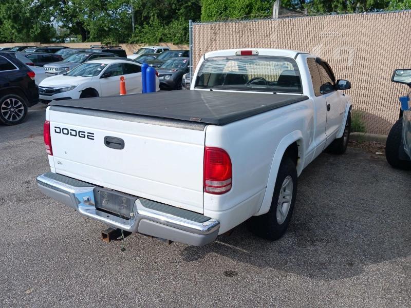 Dodge Dakota SLT Club Cab 2WD 2002