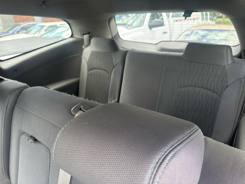 Chevrolet Traverse LS FWD w/PDC 2017