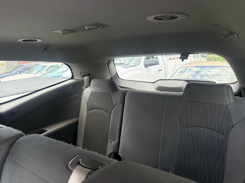 Chevrolet Traverse LS FWD w/PDC 2017