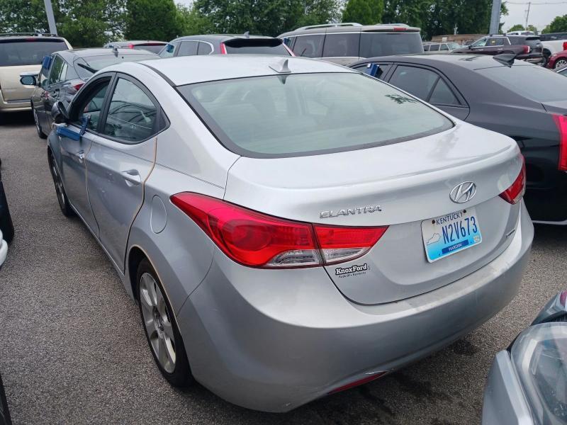 Hyundai Elantra Limited 2011