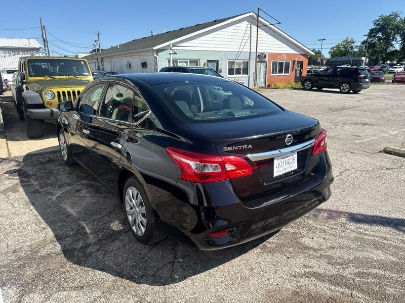 Nissan Sentra S CVT 2019