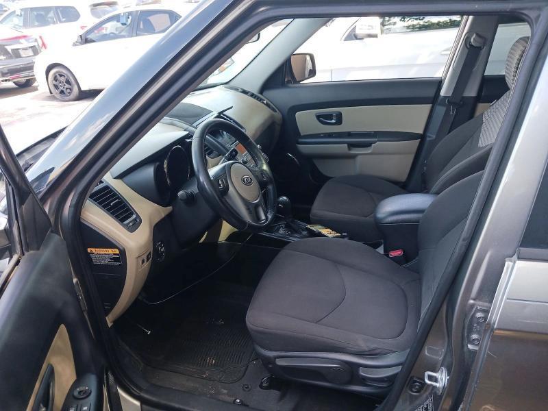 Kia Soul + 2011