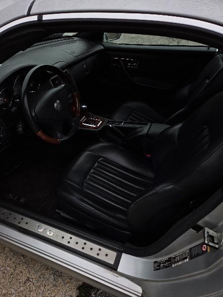 Mercedes-Benz SLK SLK320 2004