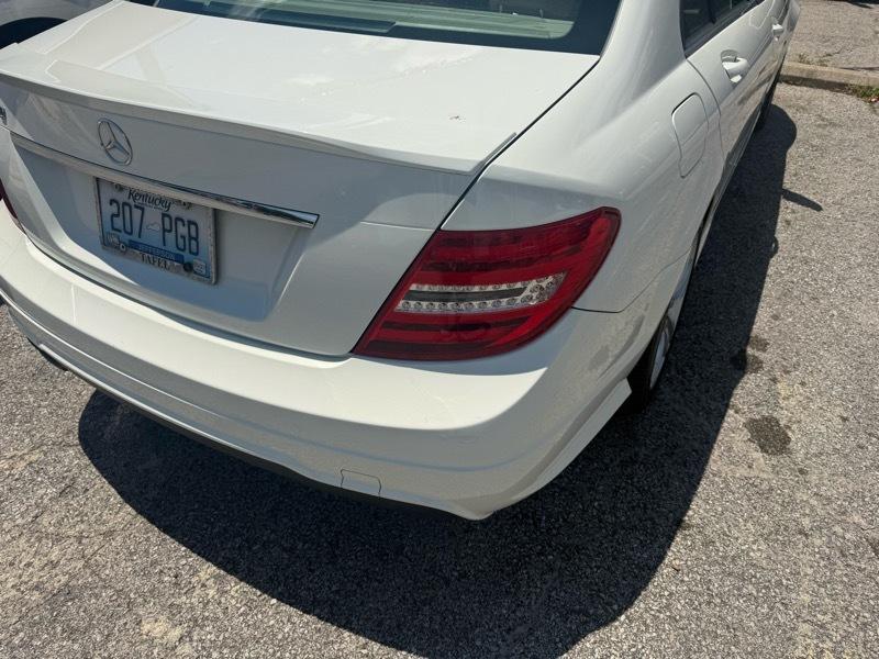 Mercedes-Benz C-Class C250 Luxury Sedan 2012