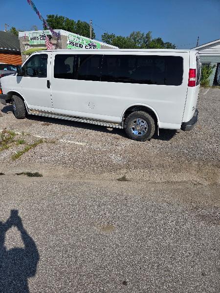Chevrolet Express LT 3500 Extended 2010