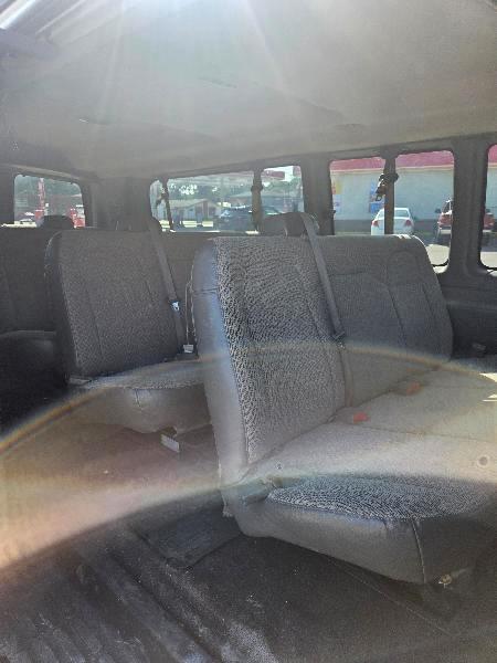 Chevrolet Express LT 3500 Extended 2010