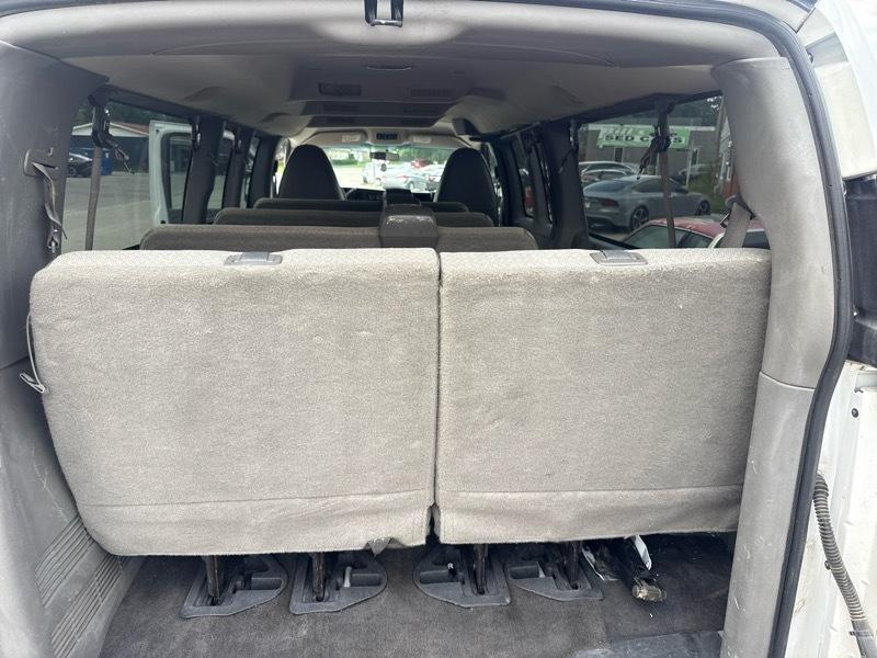 Chevrolet Express LT 3500 Extended 2010