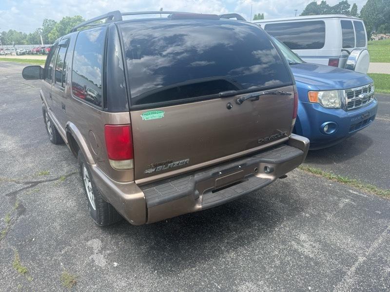 Chevrolet Blazer 4-Door 4WD LS 2003