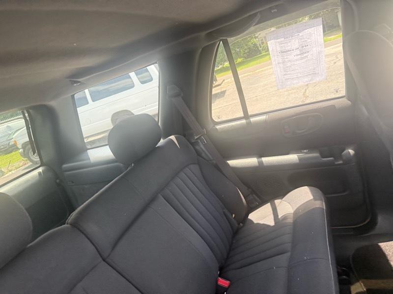 Chevrolet Blazer 4-Door 4WD LS 2003