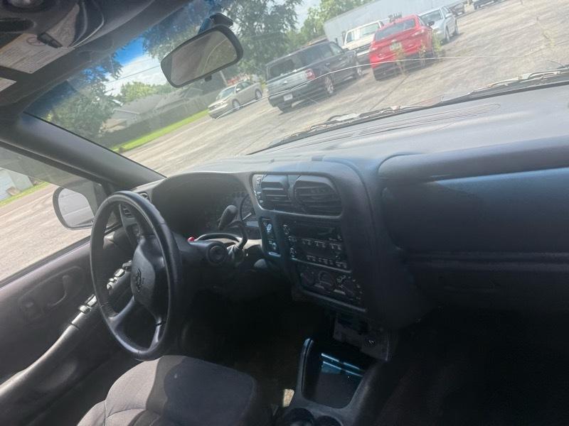 Chevrolet Blazer 4-Door 4WD LS 2003
