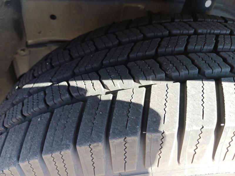 Mazda Tribute LX 4WD 2004