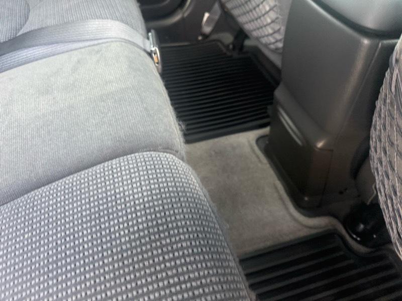 Mazda Tribute LX 4WD 2004