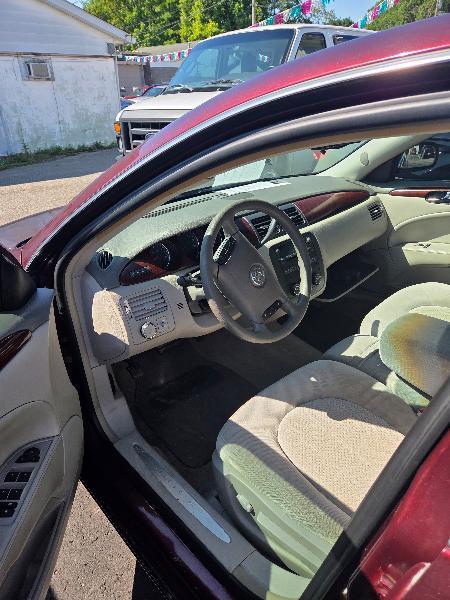Buick Lucerne CX 2007