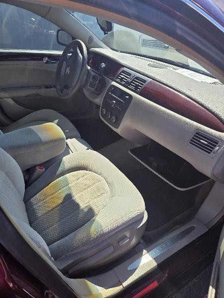 Buick Lucerne CX 2007