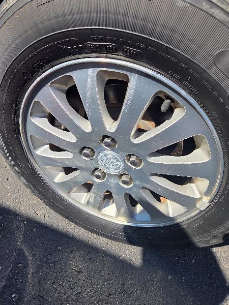 Buick Lucerne CX 2007
