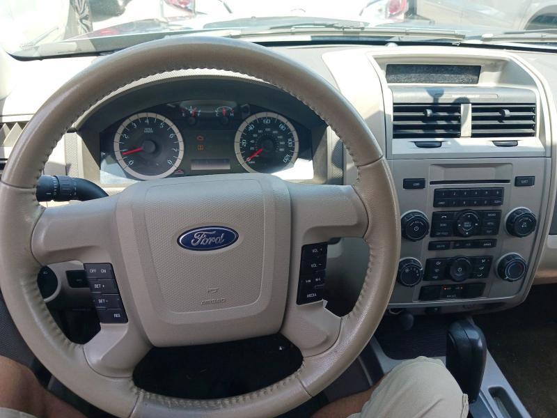 Ford Escape XLT 4WD 2010
