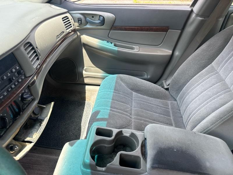 Chevrolet Impala Base 2003