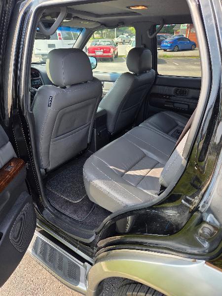 Infiniti QX4 Base 2000