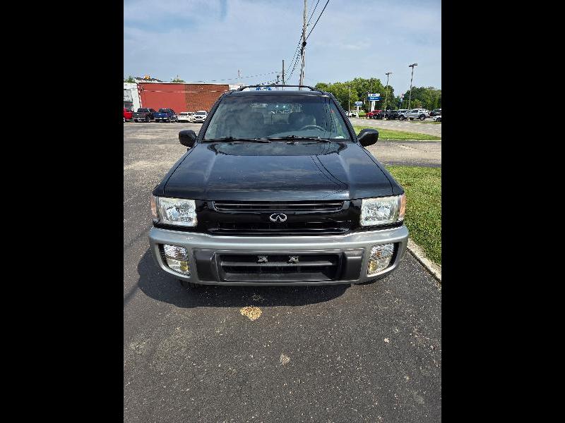 Infiniti QX4 4dr SUV Luxury 4WD 2000