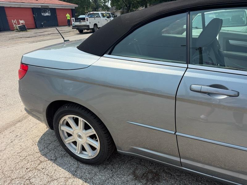 Chrysler Sebring 2dr Conv Touring FWD 2008