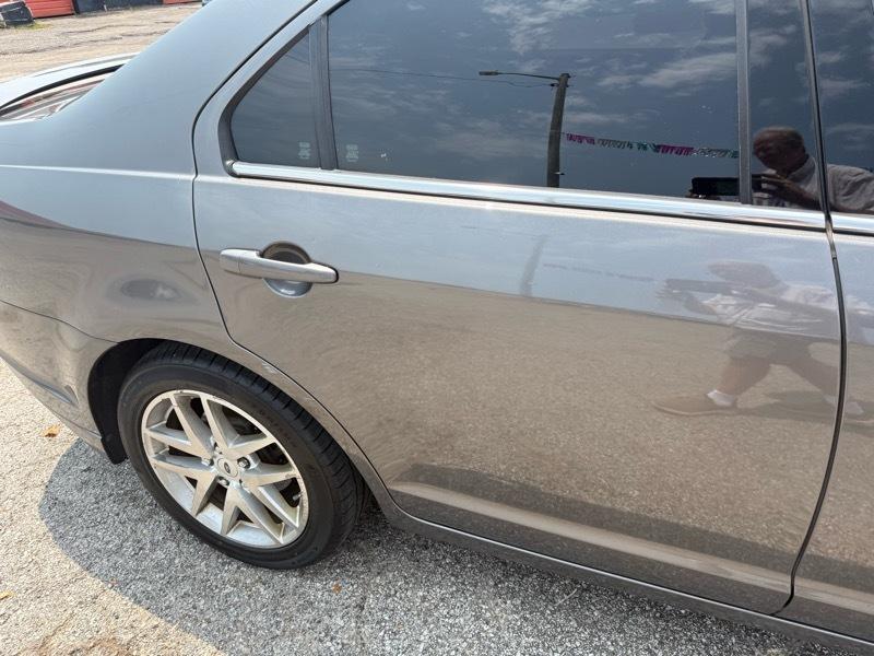 Ford Fusion 4dr Sdn SEL FWD 2010