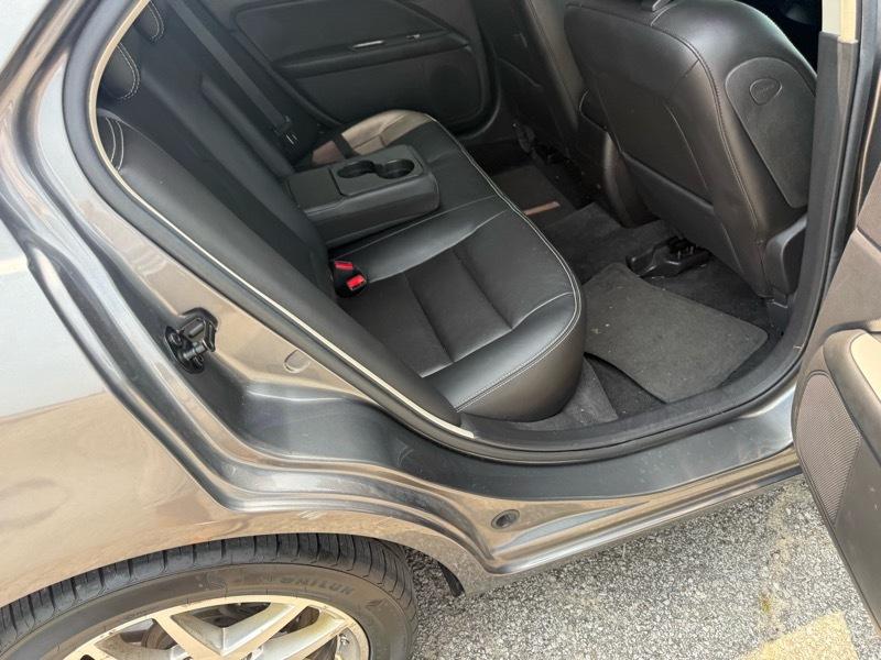 Ford Fusion 4dr Sdn SEL FWD 2010