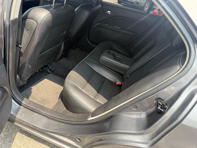 Ford Fusion 4dr Sdn SEL FWD 2010