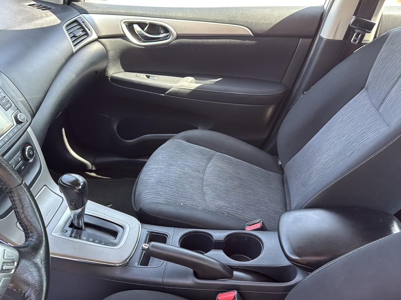Nissan Sentra 4dr Sdn I4 CVT SV 2015