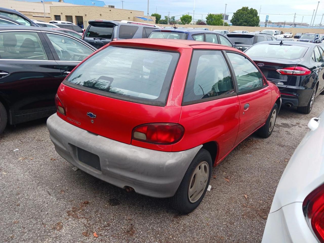 Chevrolet Metro 2dr HB 2000
