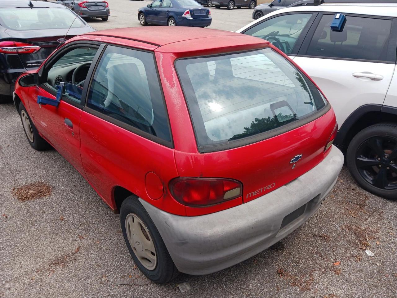 Chevrolet Metro 2dr HB 2000