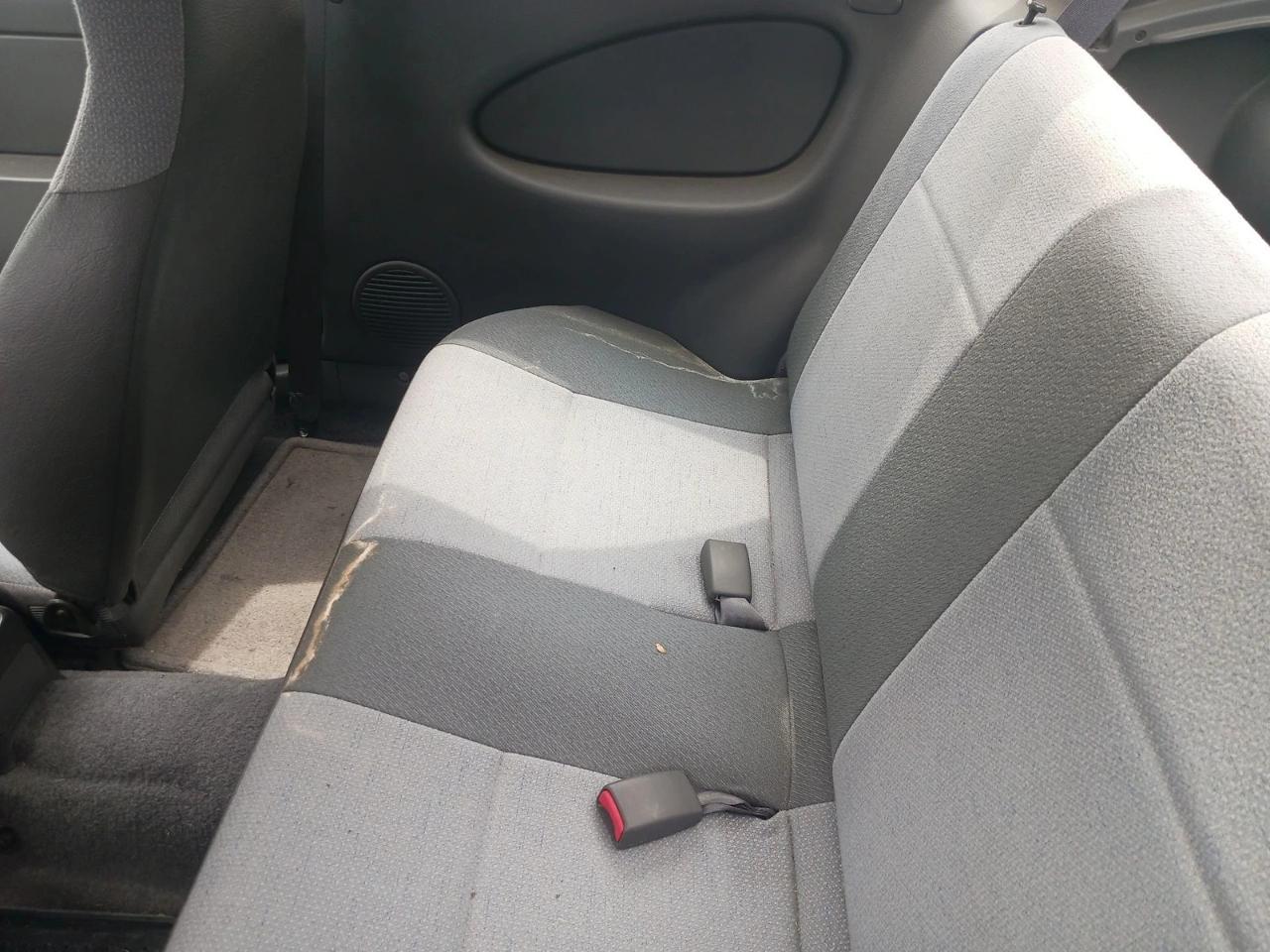 Chevrolet Metro 2dr HB 2000