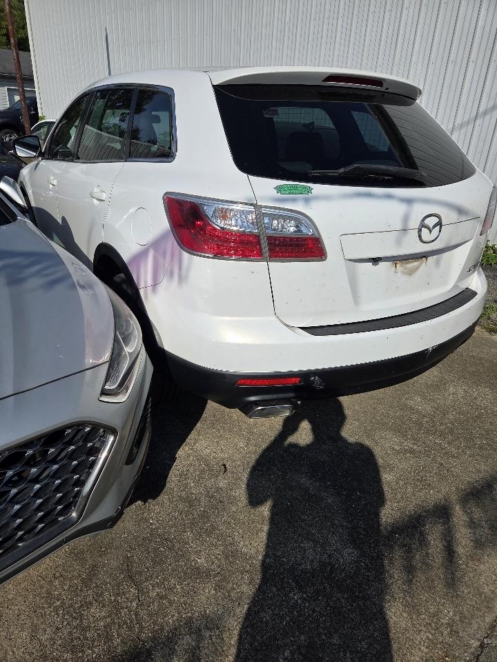 Mazda CX-9 FWD 4dr Touring 2010