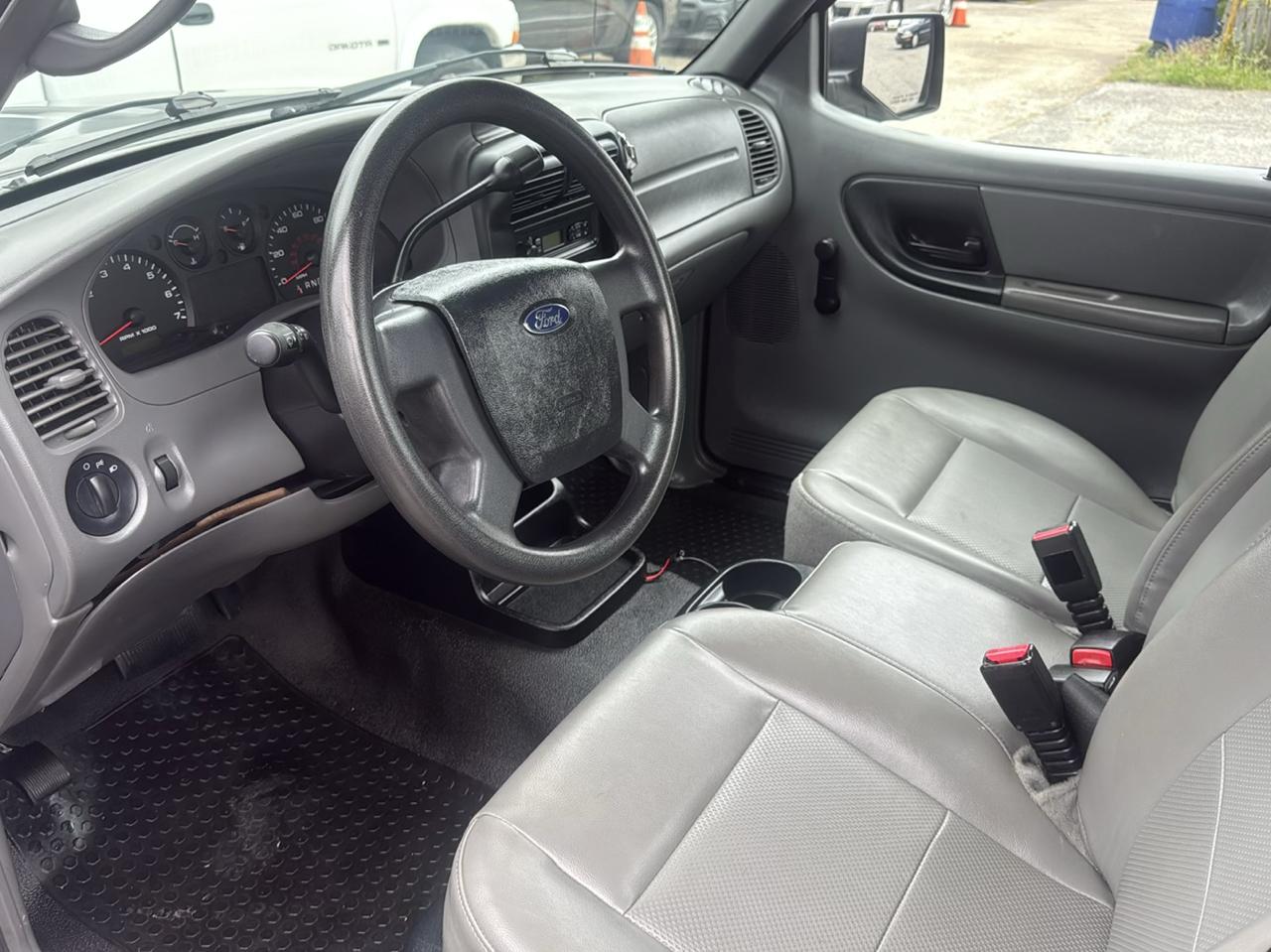 Ford Ranger 2WD Reg Cab 118" XL 2011
